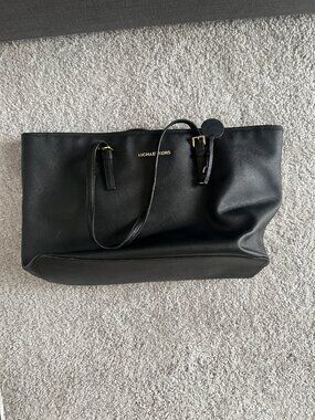 Michael Kors Handbag Sheila Large Tote Bag Black with Gold Accents